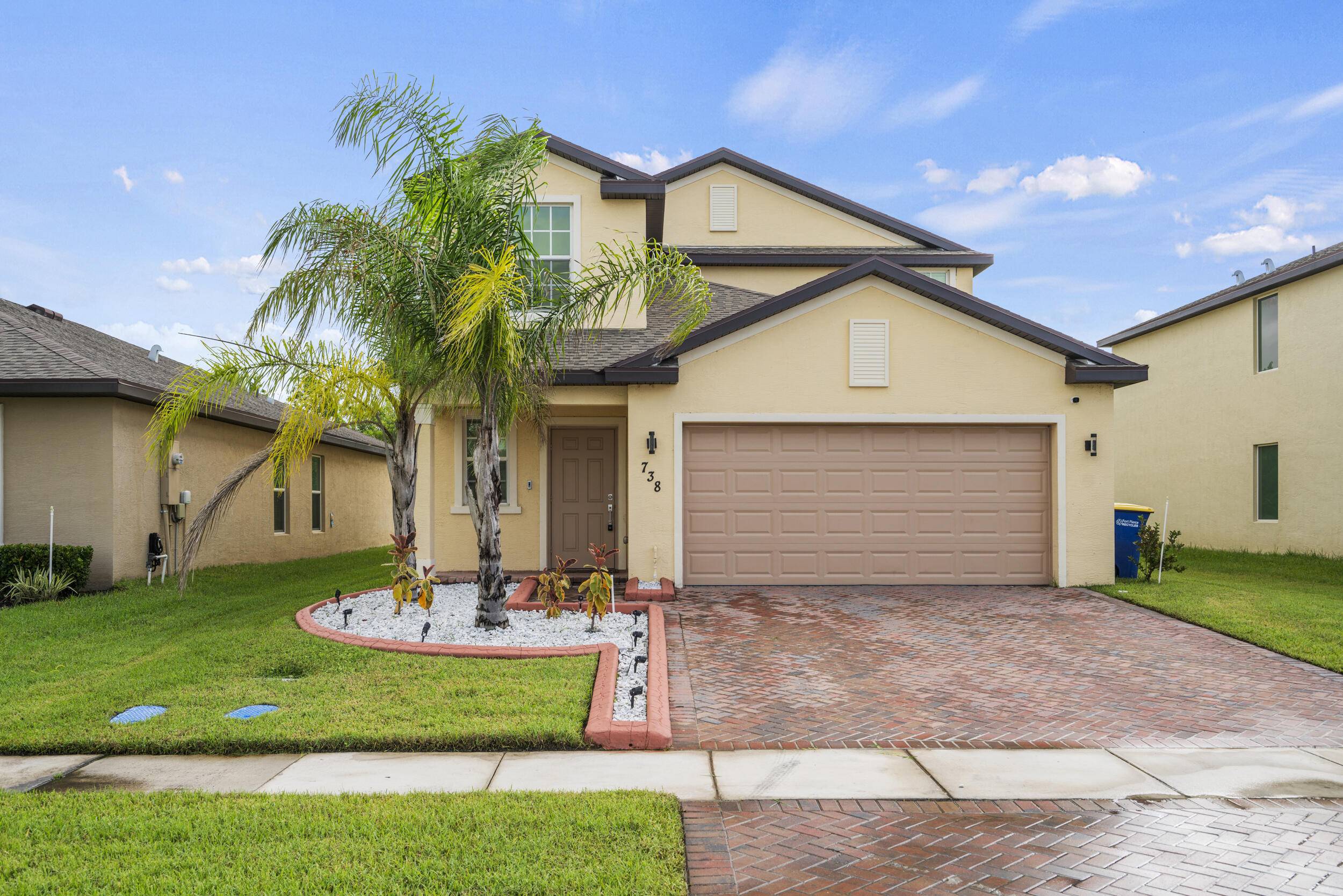 Spacious 5 Bedroom Home in Gated Bent Creek Community.