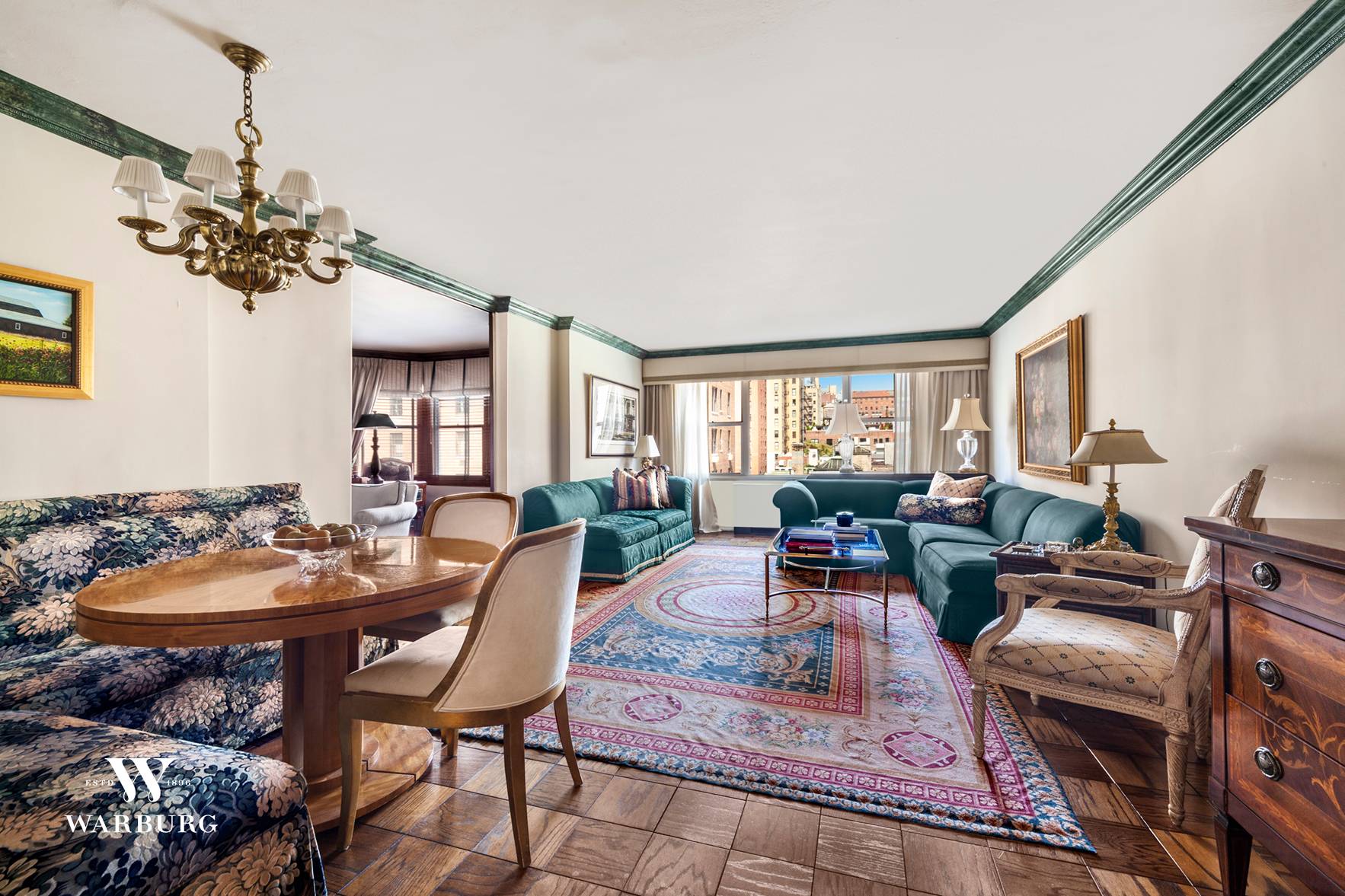 Gracious and elegant classic 6 in full service new building on the Upper East Side's Gold Coast.