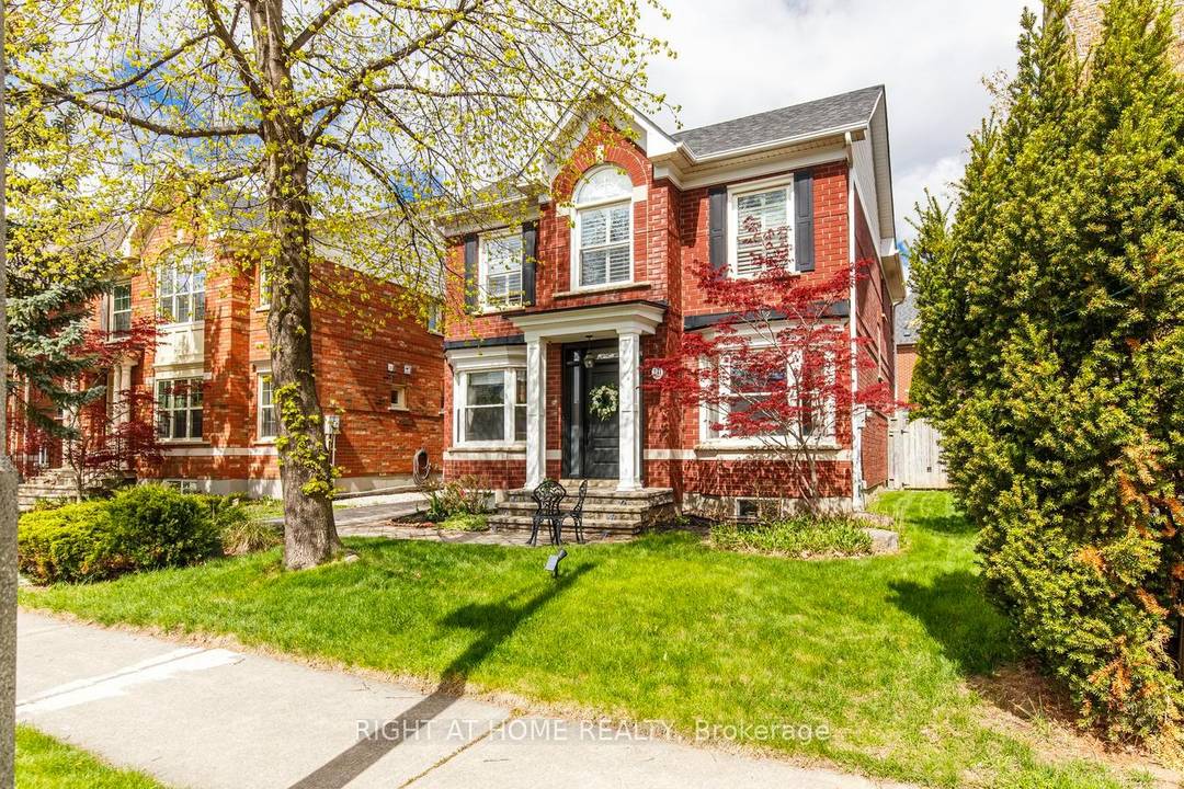 Stunning Carriage style 3 2 bedroom detached home on a highly desirable street in one of Oakville's most sought after communities of River Oaks !