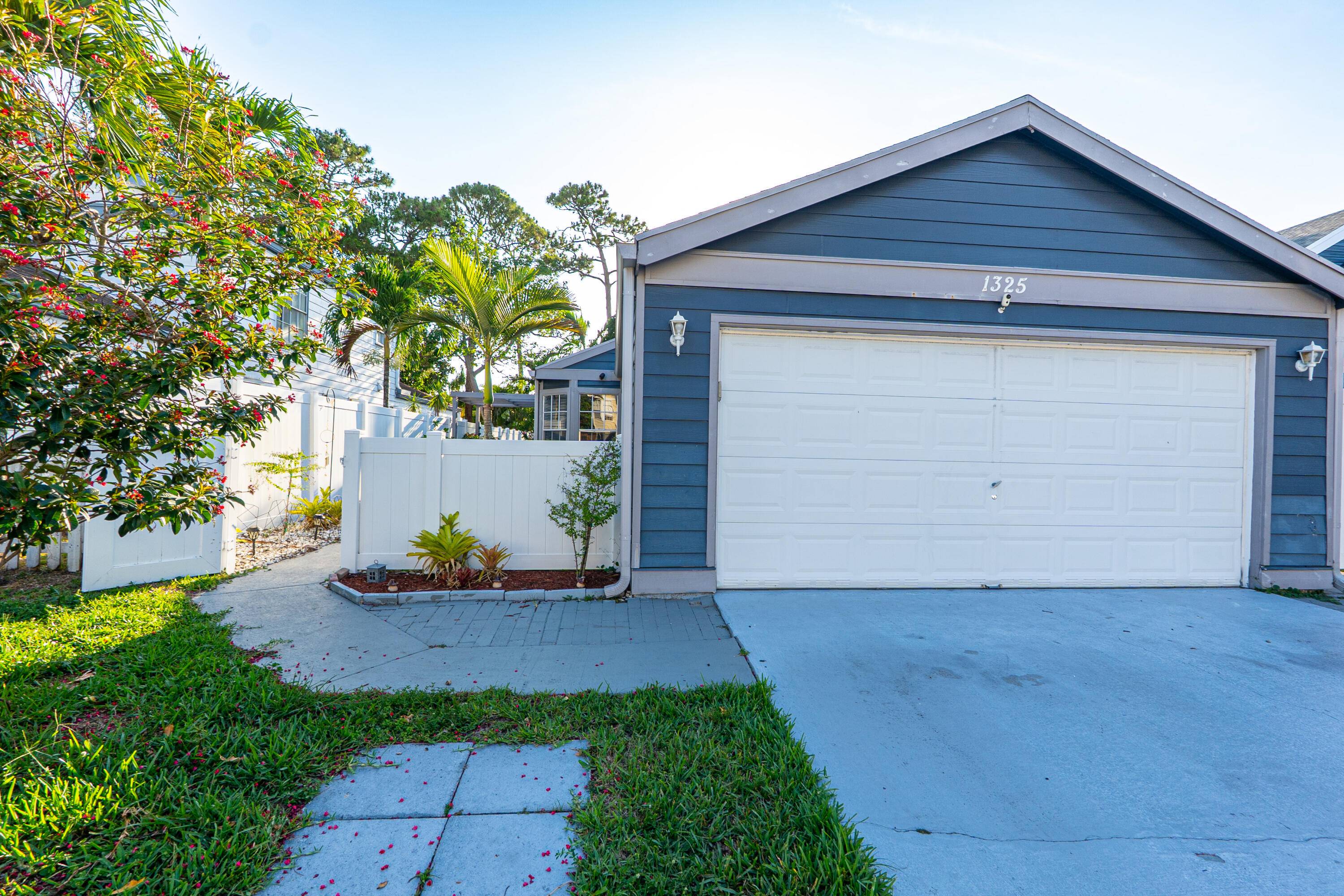 Excellent home for those seeking a 1 story home with just enough yard to spread out or tend a garden but with minimal maintenance.