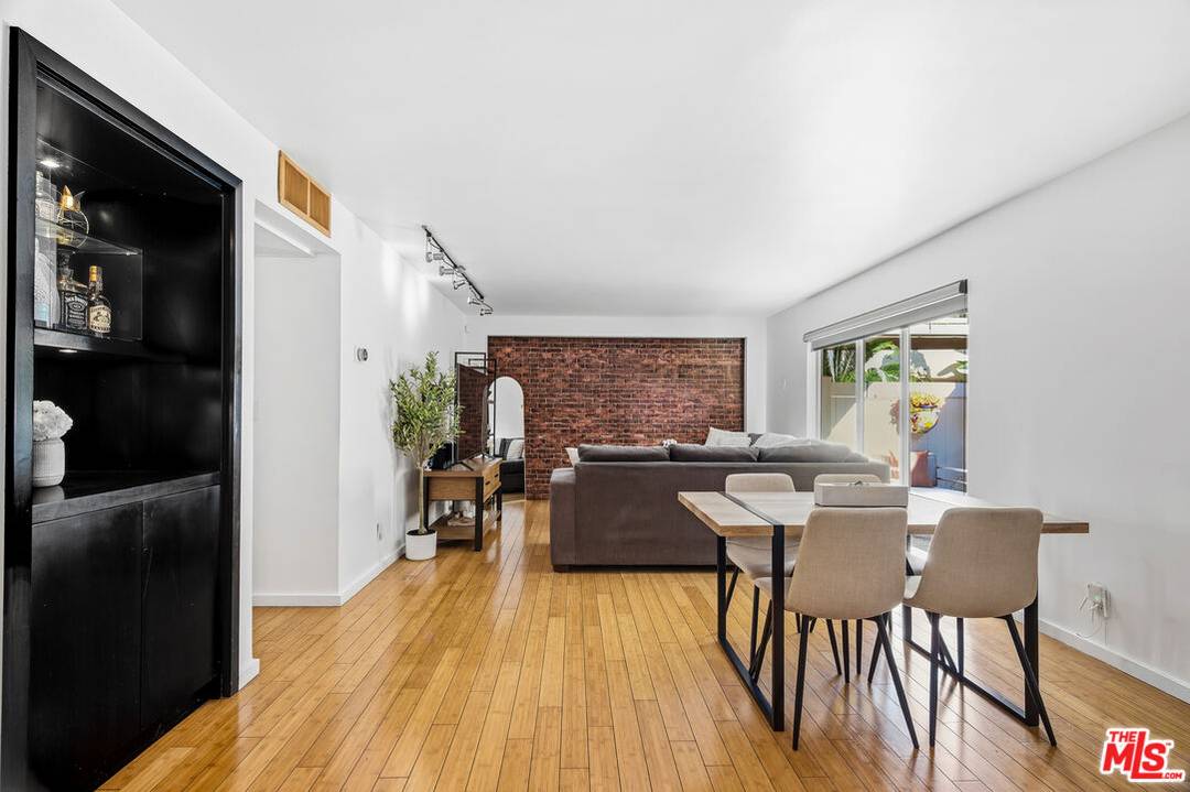 970   Palm Ave 2BR Sunset Strip La