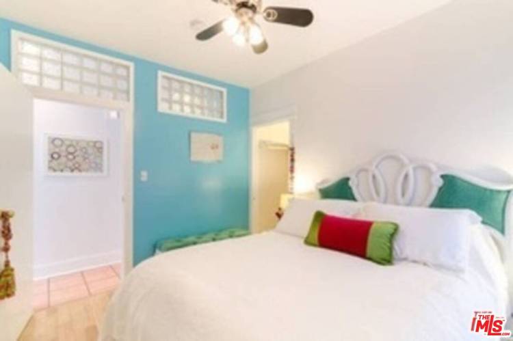 57   Dudley Ave 2BR Marina Del Rey La