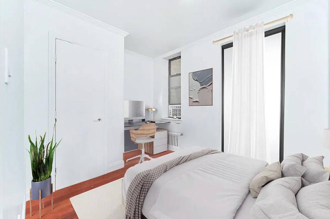 Spacious 2 Bedroom in the East Village !