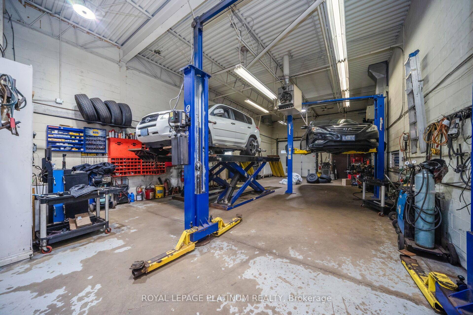 Absolutely Rare Amazing Opportunity to be the Owner of a Your Own Mechanic Shop Business and Building !