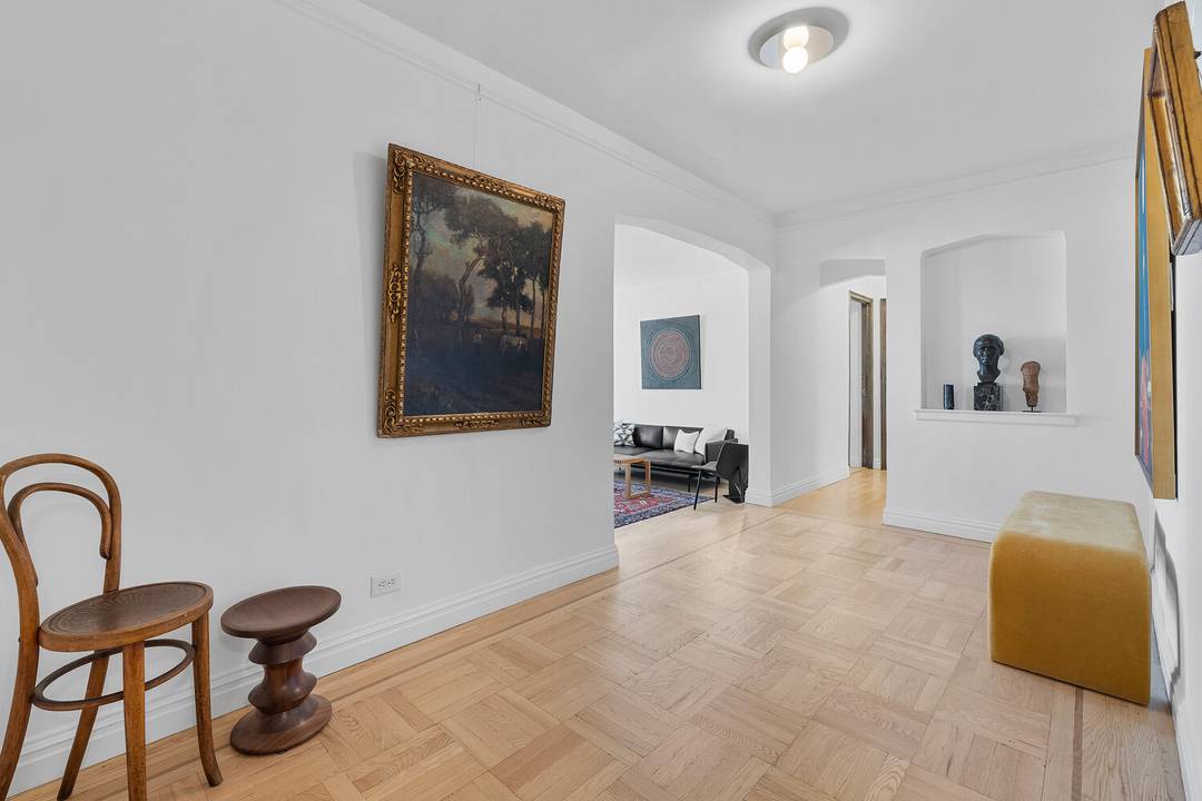 Stunning Landmark Art Deco Penthouse Set atop a distinguished landmarked building in the Concourse Historic District, this pristine three bedroom, two bathroom floor through residence offers exposures to the east ...