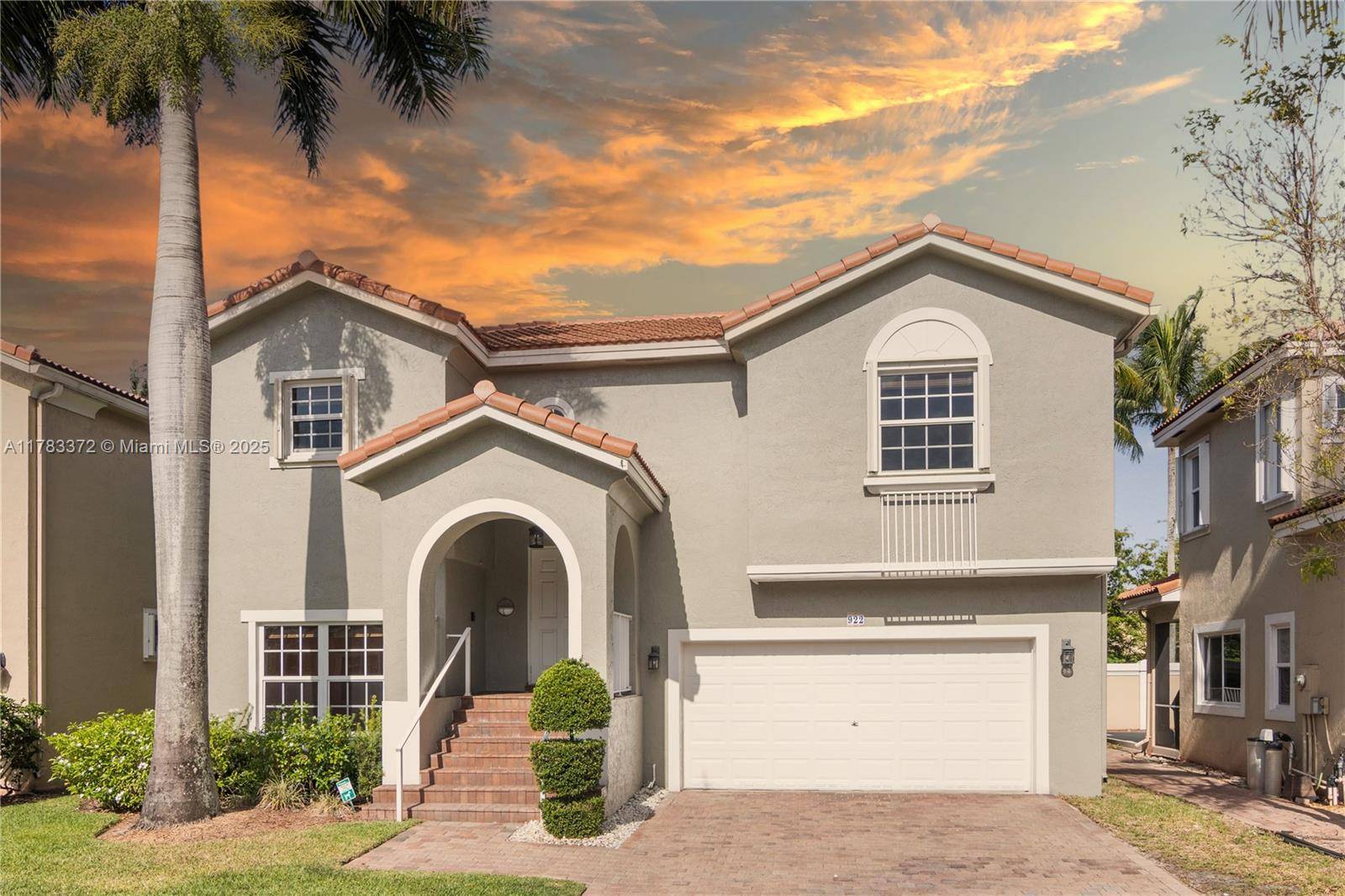 Beautifully maintained 3 bedroom, 2.