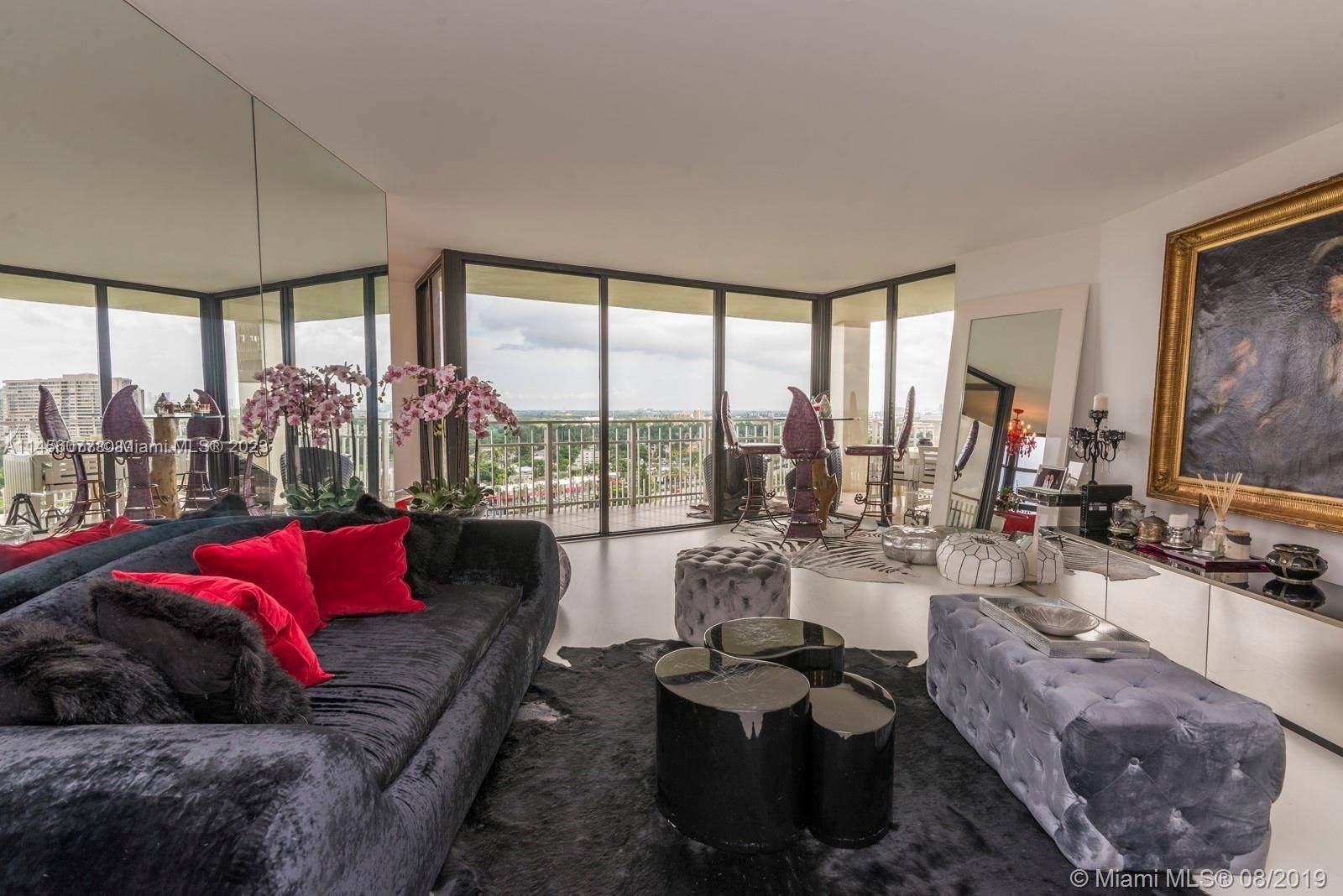 Welcome to a stunning, largest 2Bed 2Bath corner unit in the prestigious Quayside Tower One.