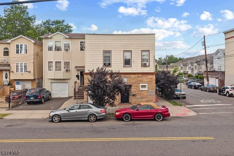 Excellent Investment opportunity in paterson !