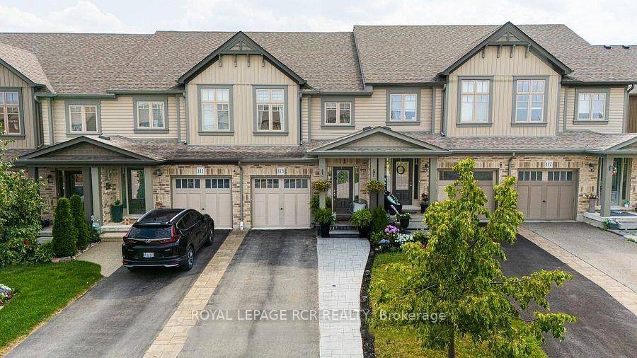 Beautiful move in condition freehold townhouse located on a quiet, family friendly cul de sac with no neighbours behind.