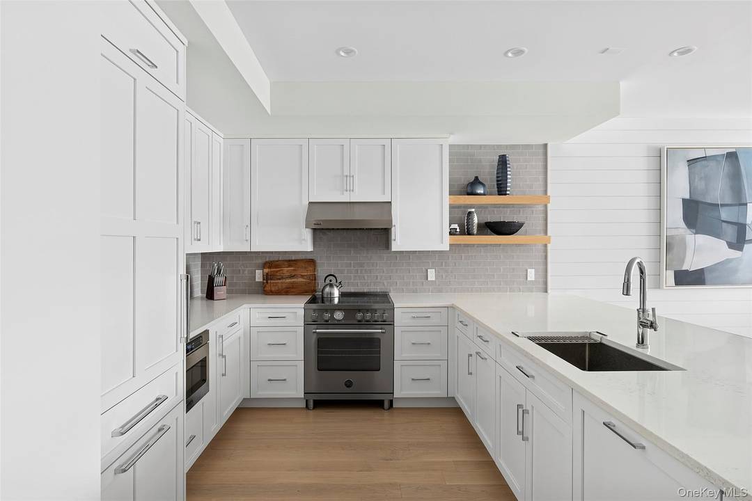 Welcome to an exceptional waterfront includes 2 units, 2 bedroom, 2.