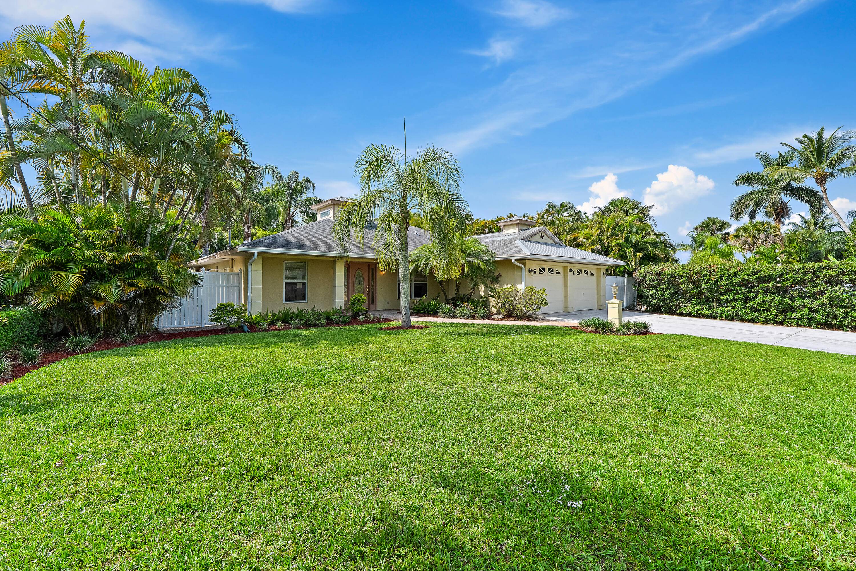 Charming 3BR 2BA CBS home with 60 feet of waterfront in the peaceful community of Rustic Acres.