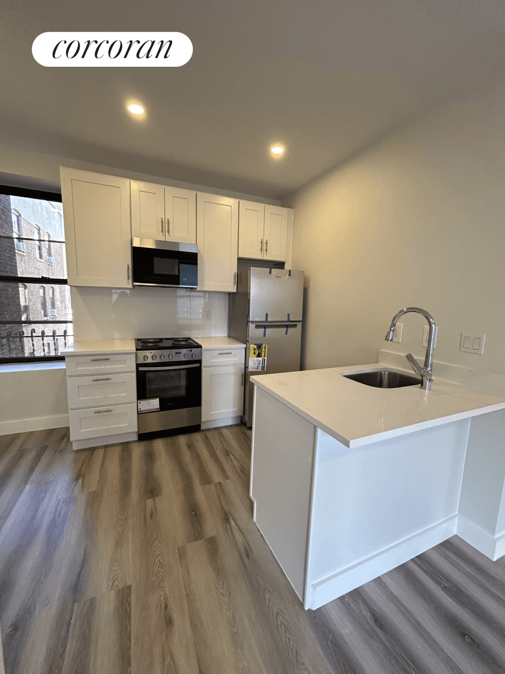 Ready for immediate occupancy !