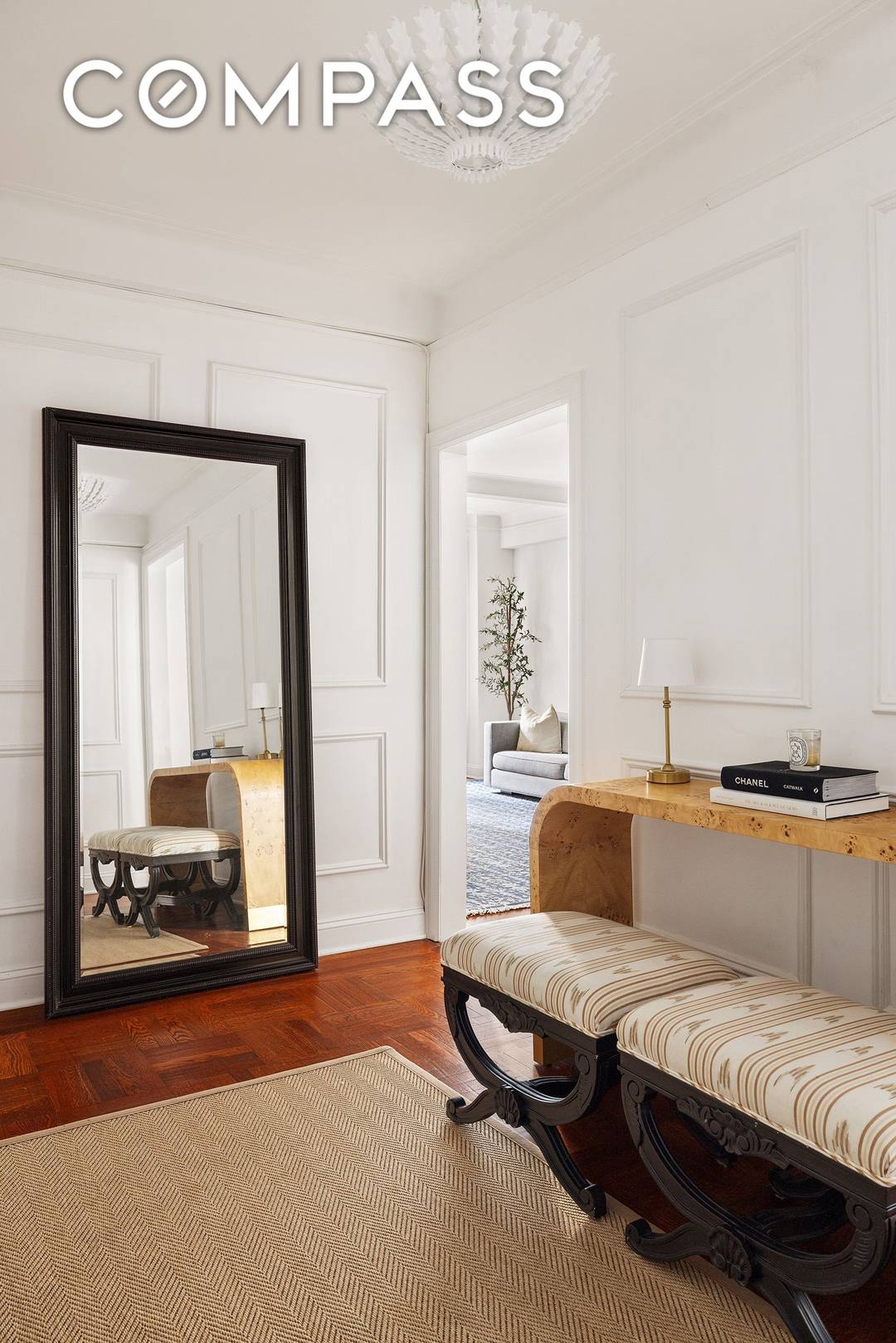SHOWINGS BEGIN THURSDAY, MAY 14TH Prime Carnegie Hill Pre war 2 Bedroom This beautifully proportioned two bedroom apartment offers gracious pre war living in an elegant full service cooperative Carnegie ...
