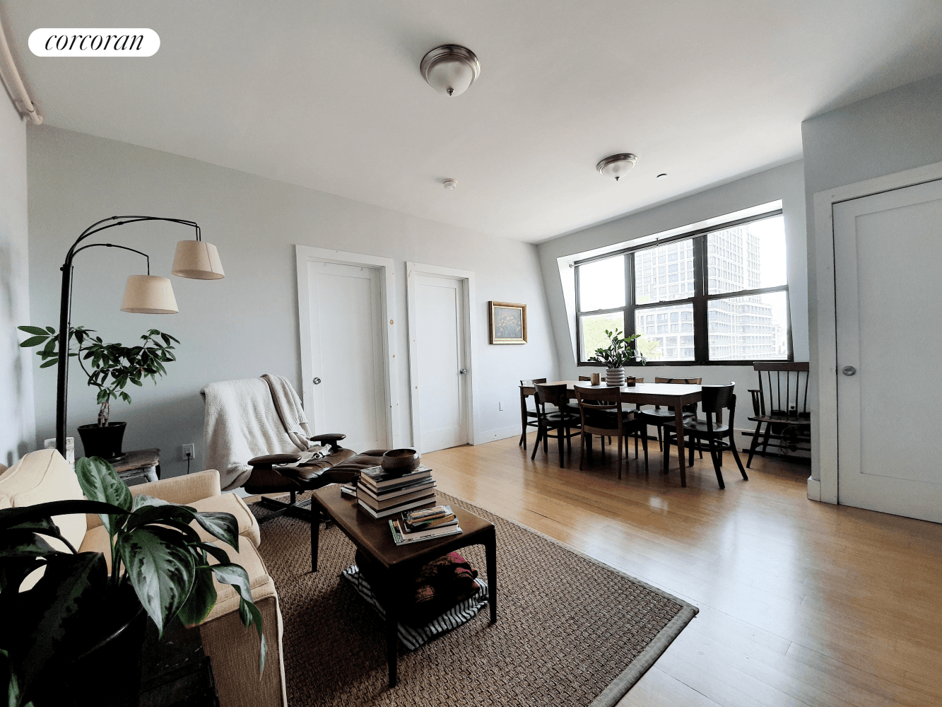 Charming floor through top floor units in a vibrant Prospect Heights, this stunning three bedroom, two bathroom penthouse offers natural sun drenched unit, and an unbeatable location just minutes from ...