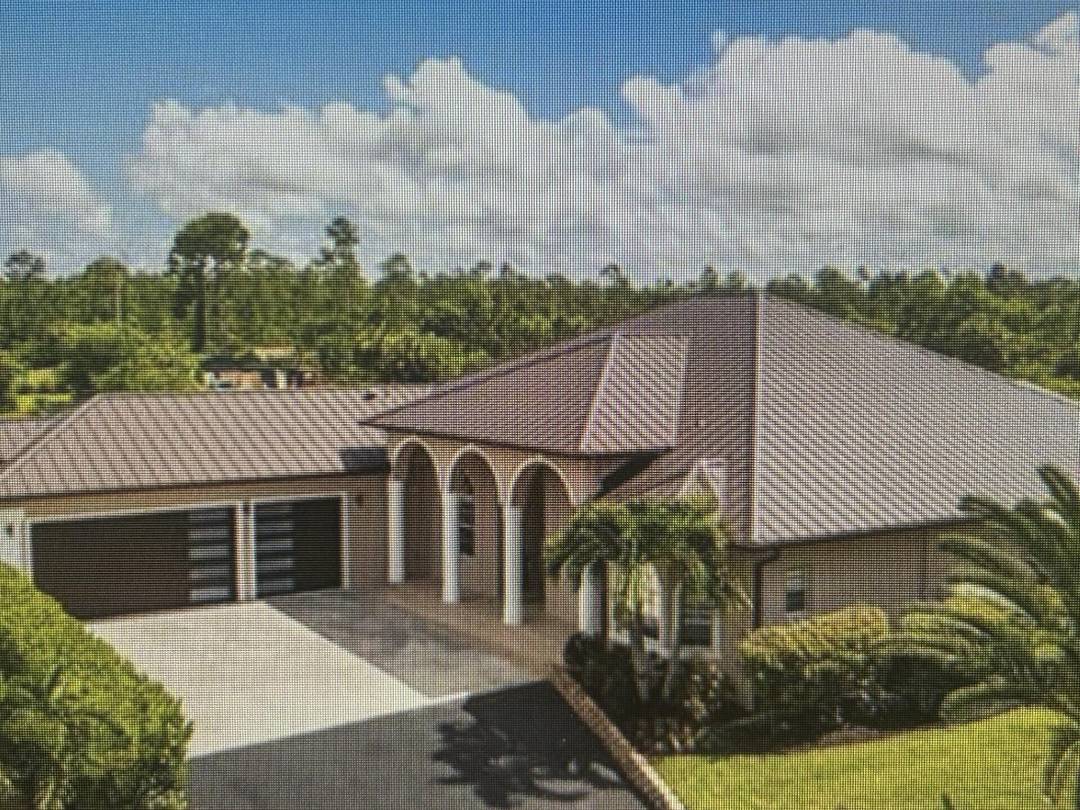 Beautifully renovated 3603 SF home, featuring, 5 bedrooms plus home office, 4 bathrooms, formal dining room, huge kitchen with walk in pantry, family room, plus home theater.