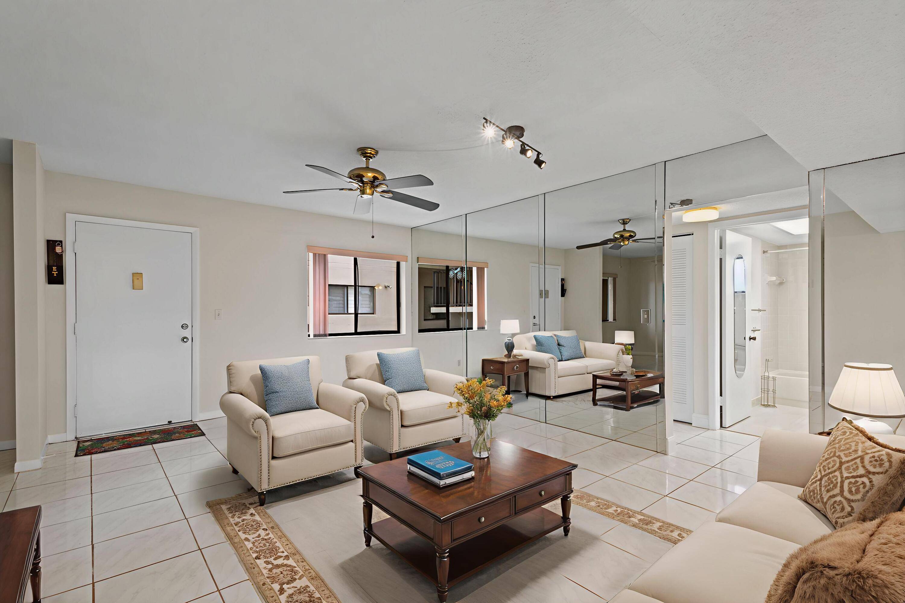 Welcome to Your Slice of Delray Living !