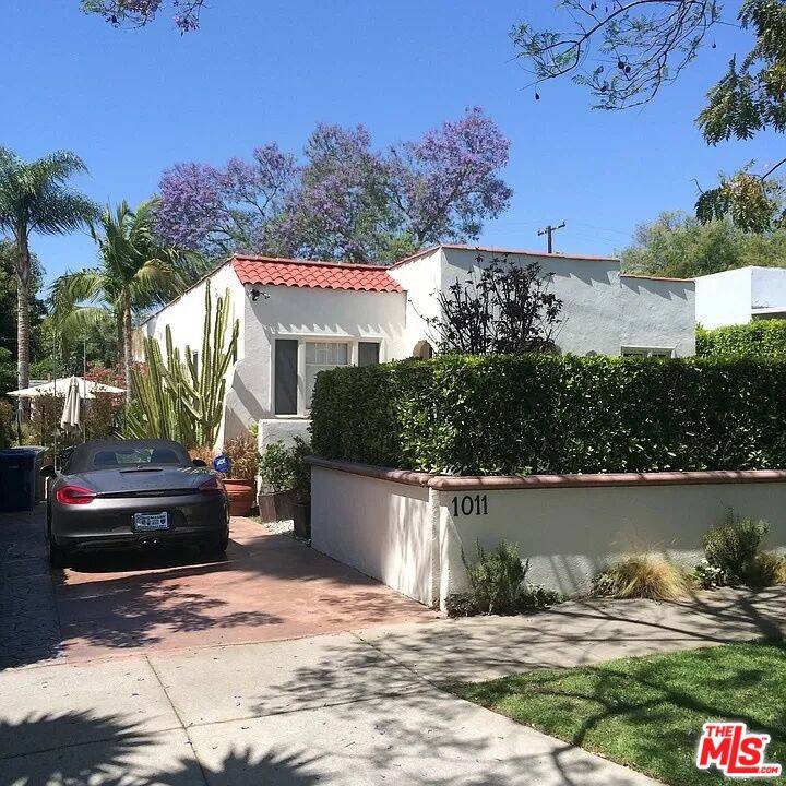 1011   Havenhurst DR Hollywood Hills East LA