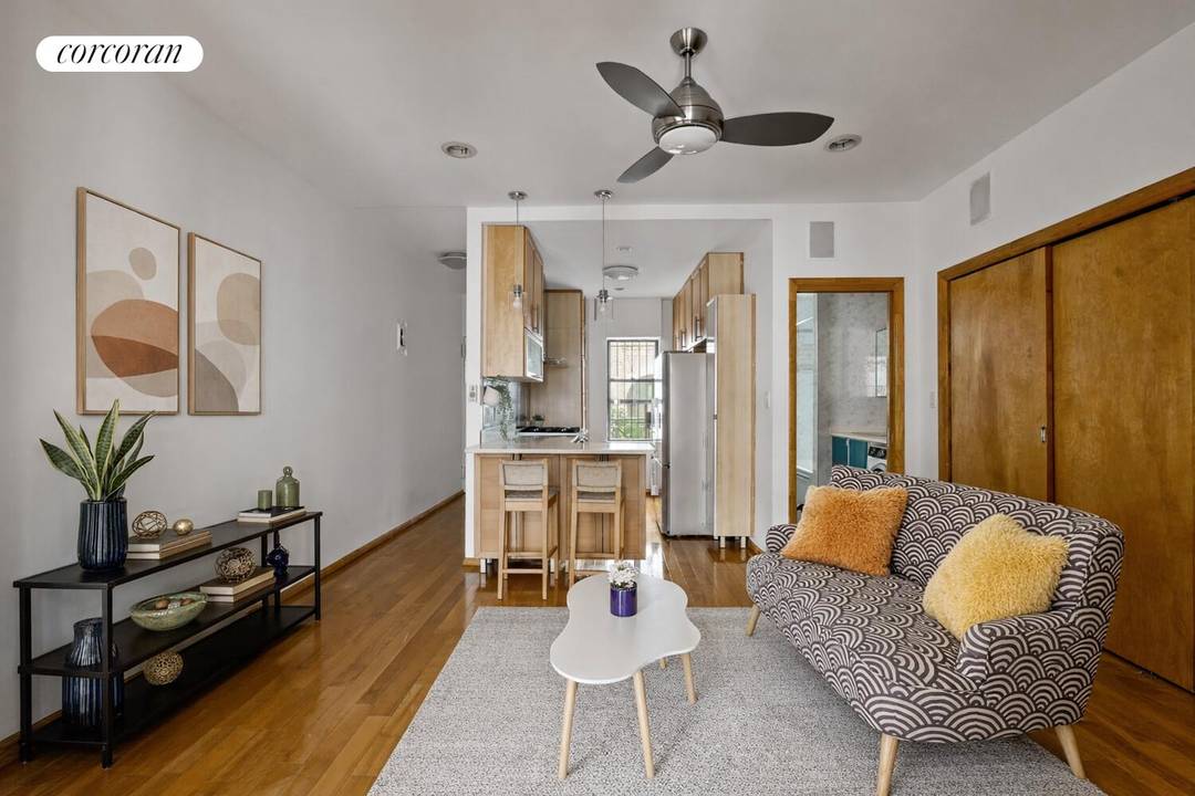This turnkey 2 Bedroom Co op is located at the border of Windsor Terrace and Kensington steps away from Prospect Park, the Windsor Terrace Food Co op, the East 4th ...