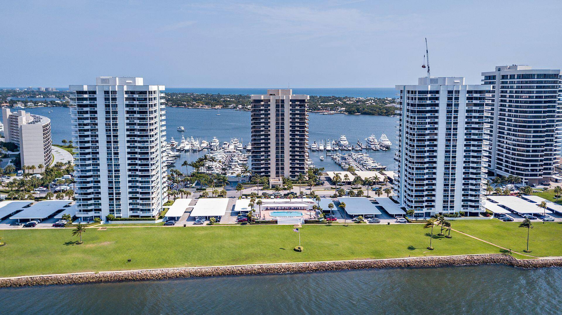 Spectacular water views from this ''move in ready'' furnished 3B2.