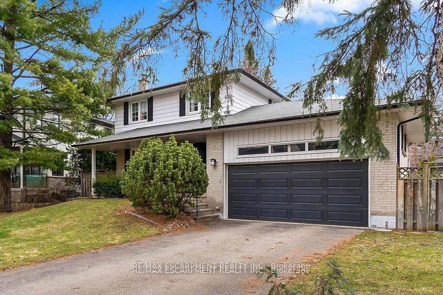 Charming home in one of Oakville's most desired areas.