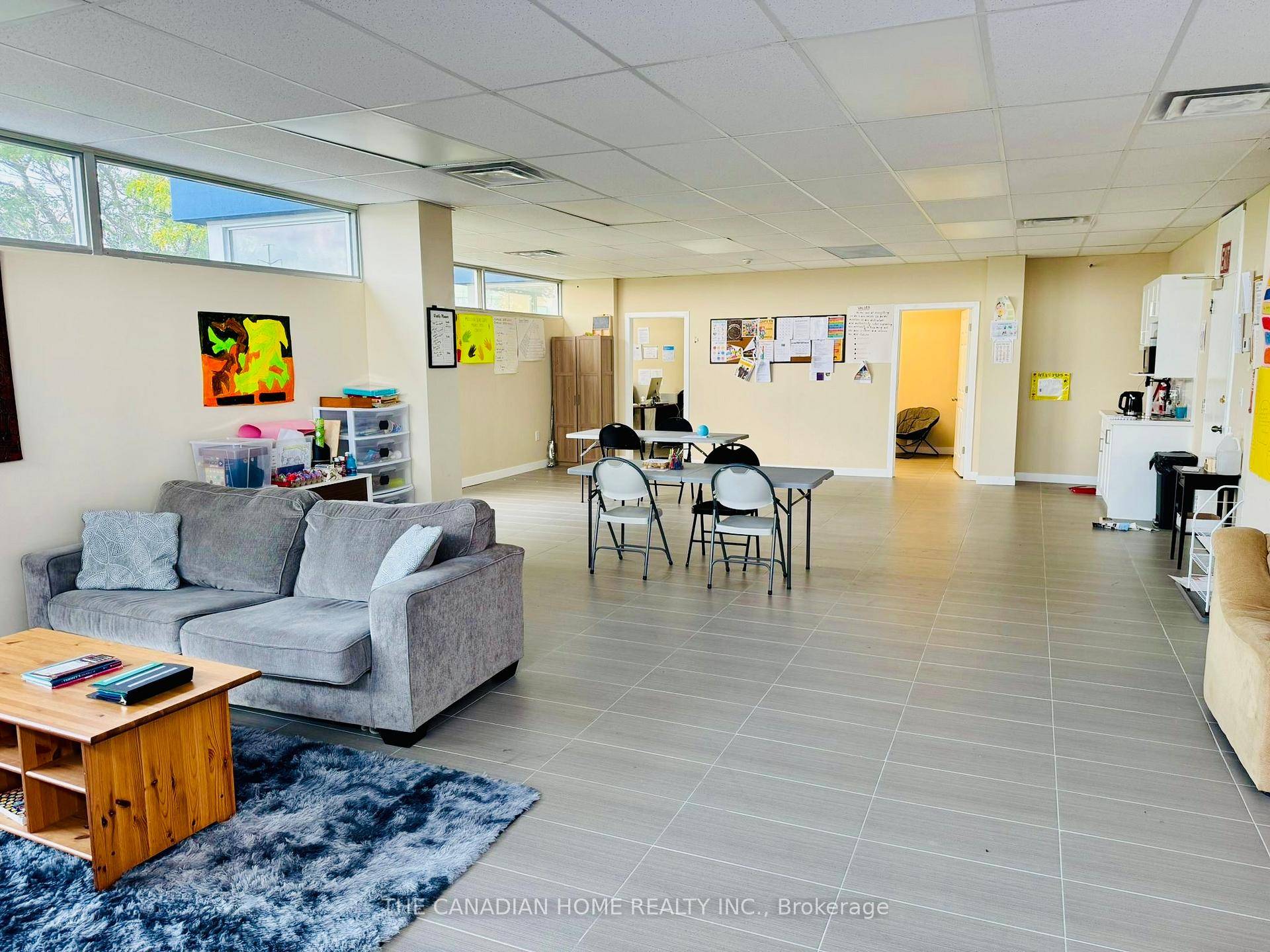 This beautifully updated space offers ample on site parking, excellent visibility on busy Lawrence Avenue, and is steps from T.