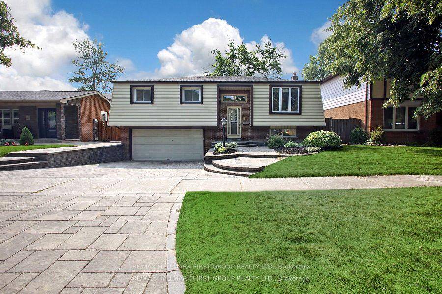 Charming 3 Bedroom Raised Bungalow in Mature Whitby Neighborhood Priced to Sell !
