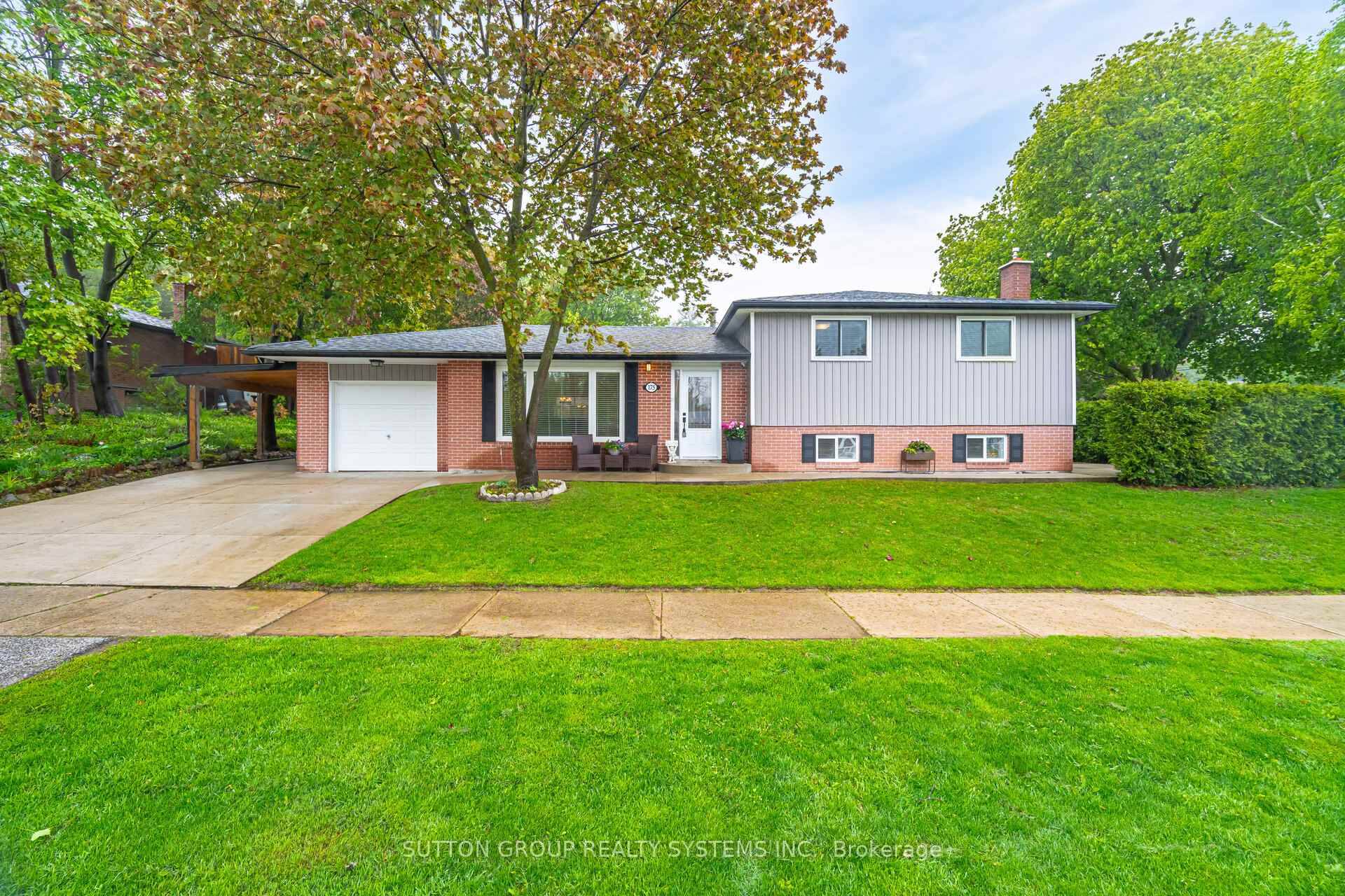 Welcome to 175 Connaught Crescent, a beautifully renovated 4 level sidesplit just steps from downtown Bolton.