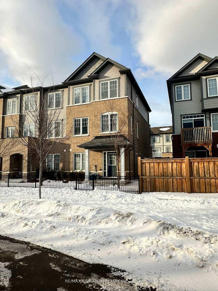 Welcome to this bright and beautifully maintained corner unit townhouse Oshawa's desirable Lakeview community.
