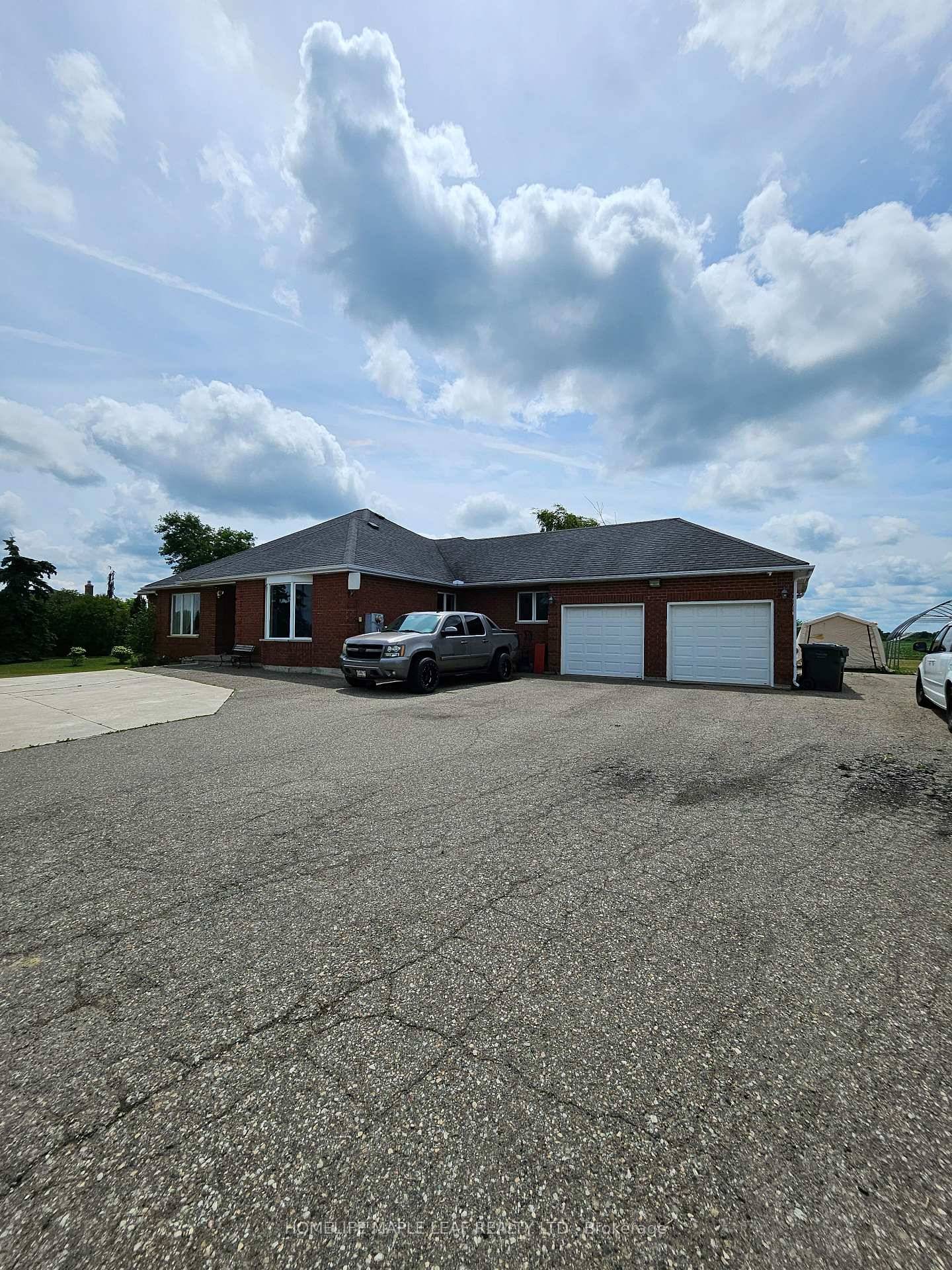 Welcome to 13608 Torbram Road, a fantastic opportunity located just south of King Rd and north of Old School Rd.