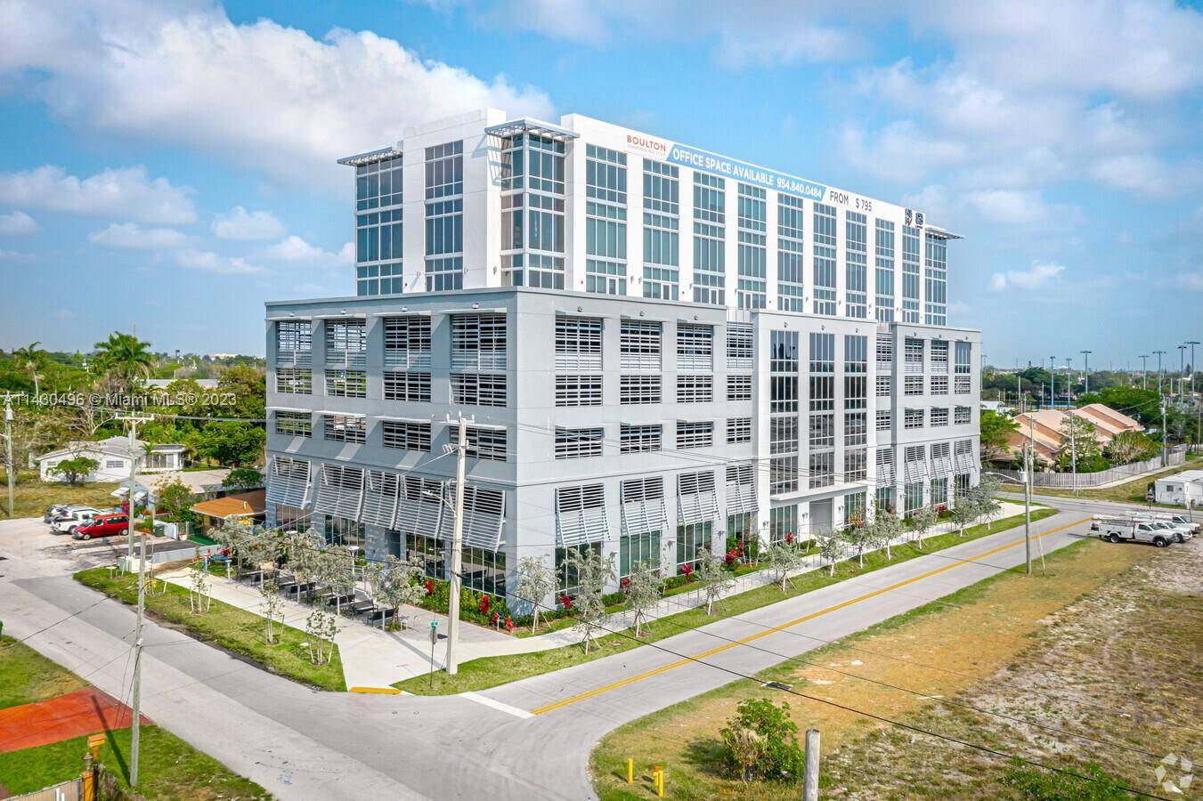 Step into modern luxury at Brand New Beacon Hallandale.