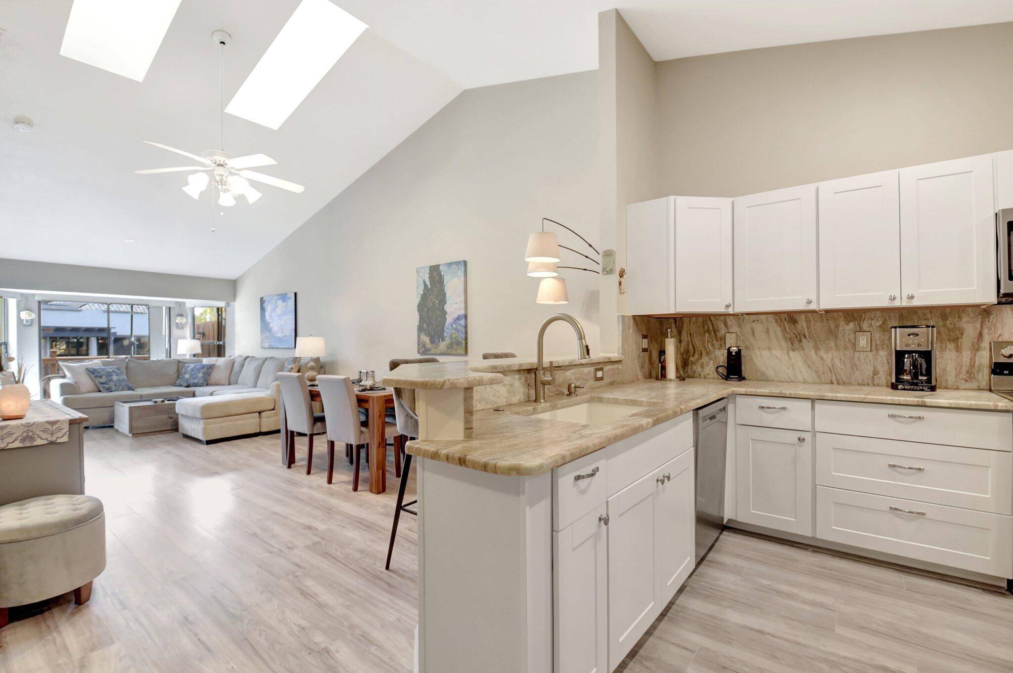 SELLER CONCESSIONS OFFERED TO BUYER 5, 000 toward closing costs PLUS up to 1, 000 credit towards inspection at closing !