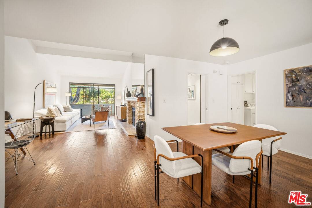 4600   Via Dolce 2BR Marina Del Rey La