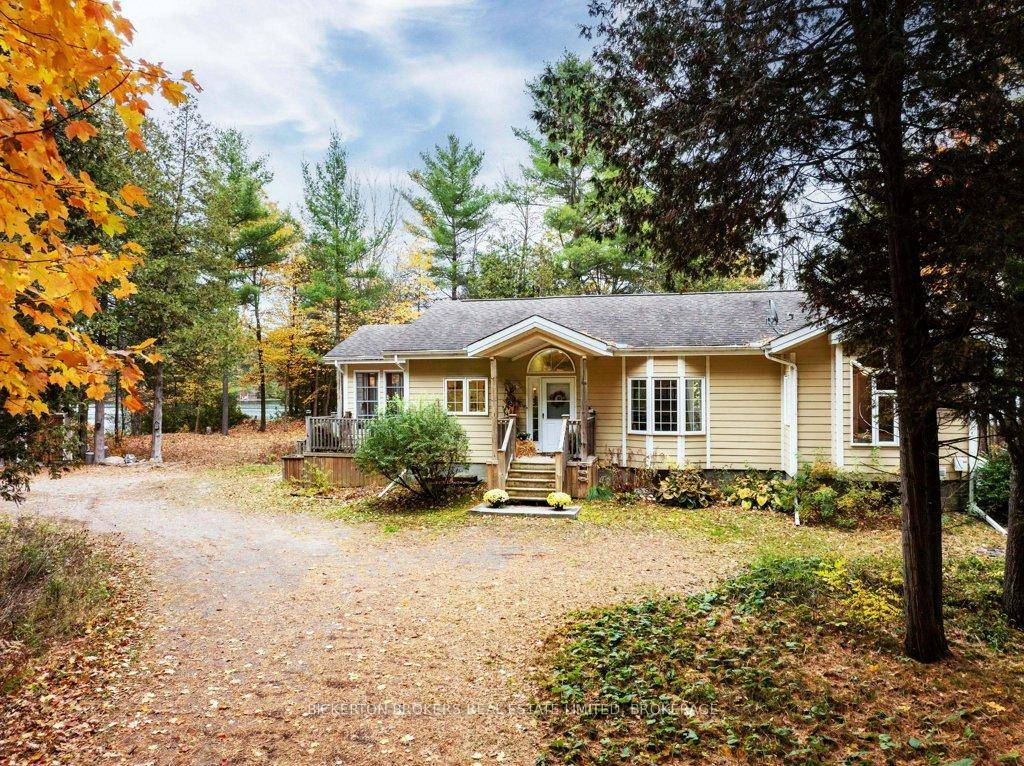 Welcome to your private lakeside home or cottage on beautiful Lower Beverley Lake where peaceful waterfront living meets the quiet beauty of nature.
