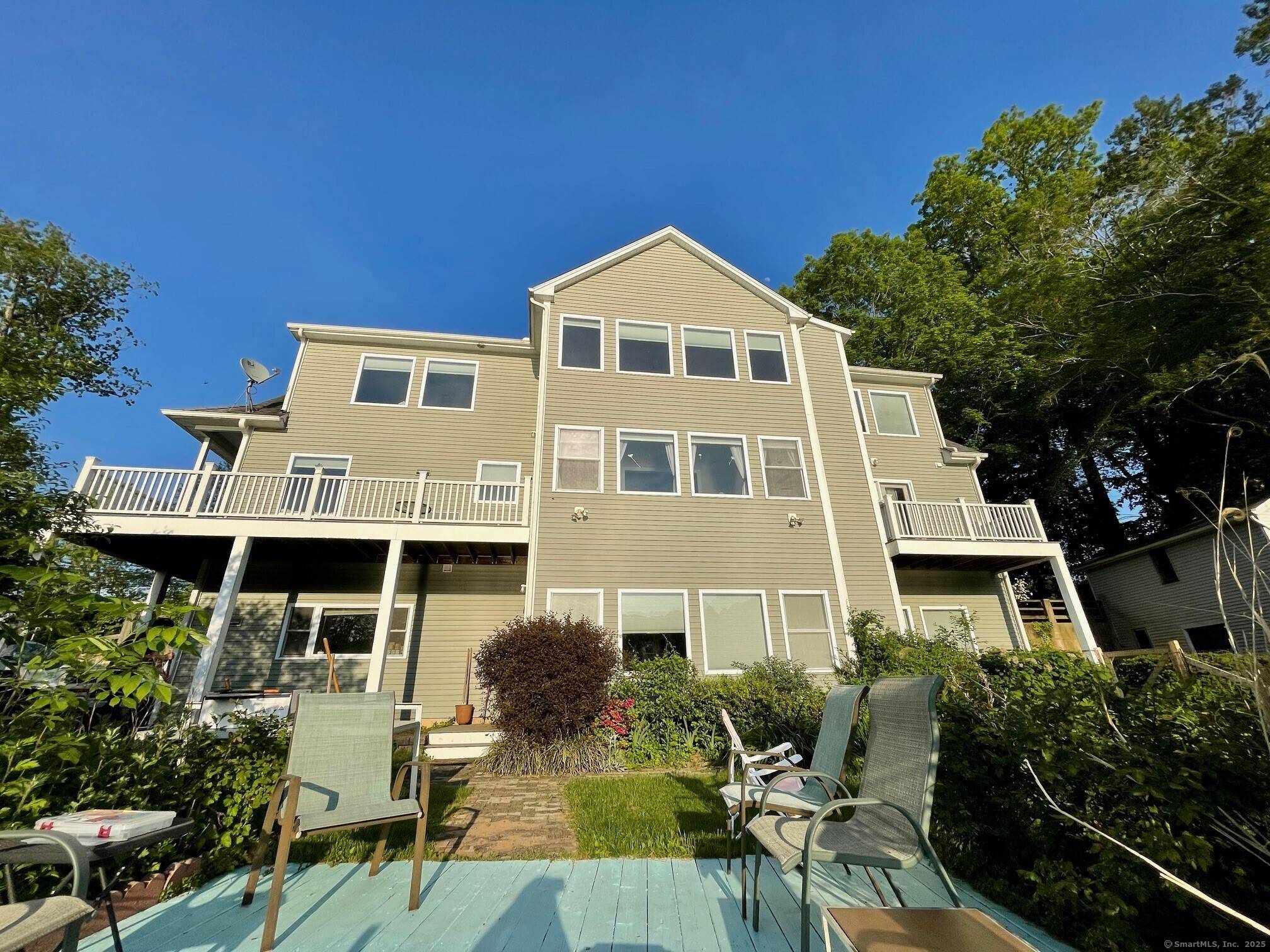 This beautifully updated 5 bedroom, 4 bathroom home sits right on Linsley Lake and has room for everyone, whether you're hosting guests, raising a family, or want rental income from ...