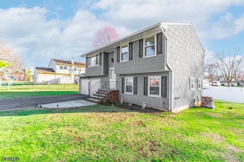 Stratton St Piscataway Twp. New Jersey Single-Family