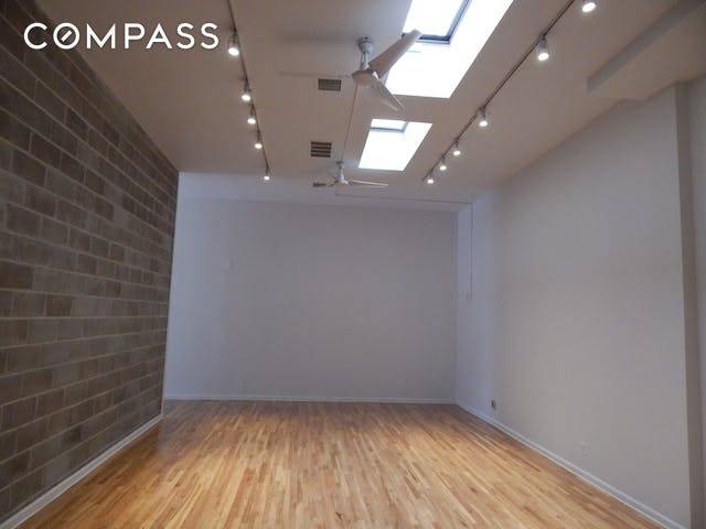 LOFT available for any type of business.