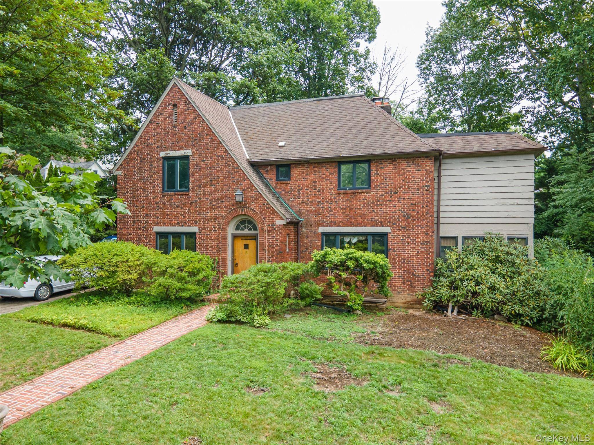 Welcome to this beautifully maintained center hall Colonial, ideally situated on a quiet, tree lined street in the desirable Belgrave section of Thomaston Village.