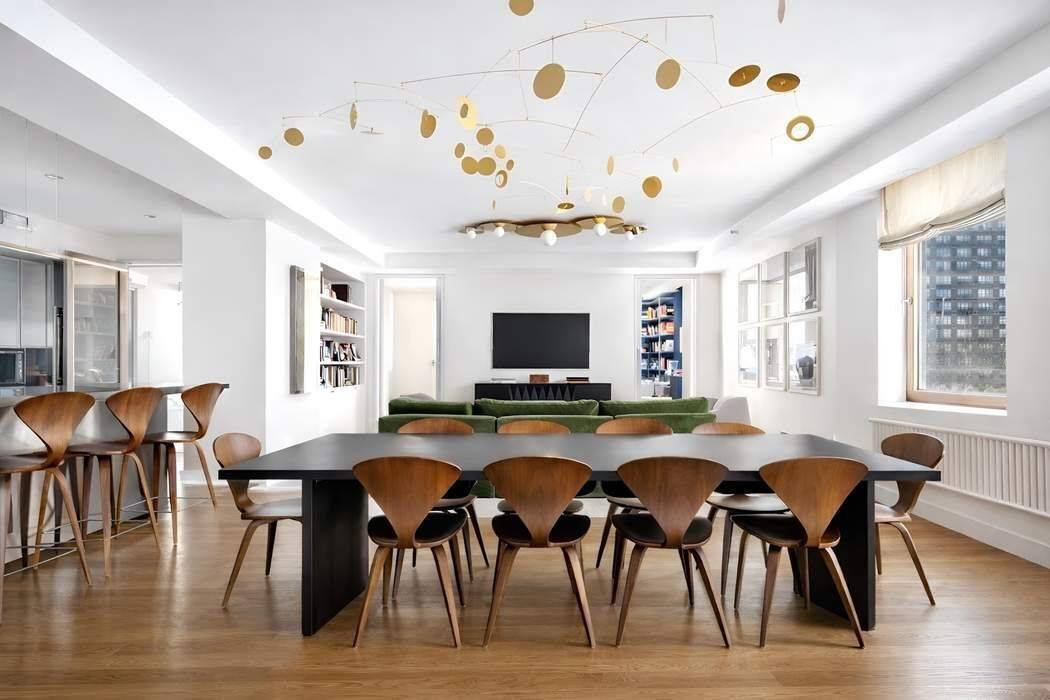 A SoHo loft with nearly 2, 800 square feet of indoor space and over 400 square feet of private outdoor terrace, offering true downtown volume and light in an expansive, ...