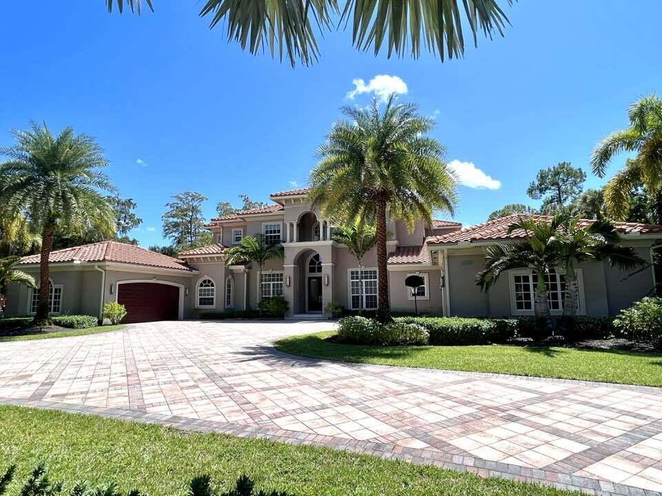 This is an amazing home, for an amazing price !