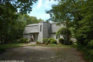 63 West Gate rd, Wainscott NY 11975