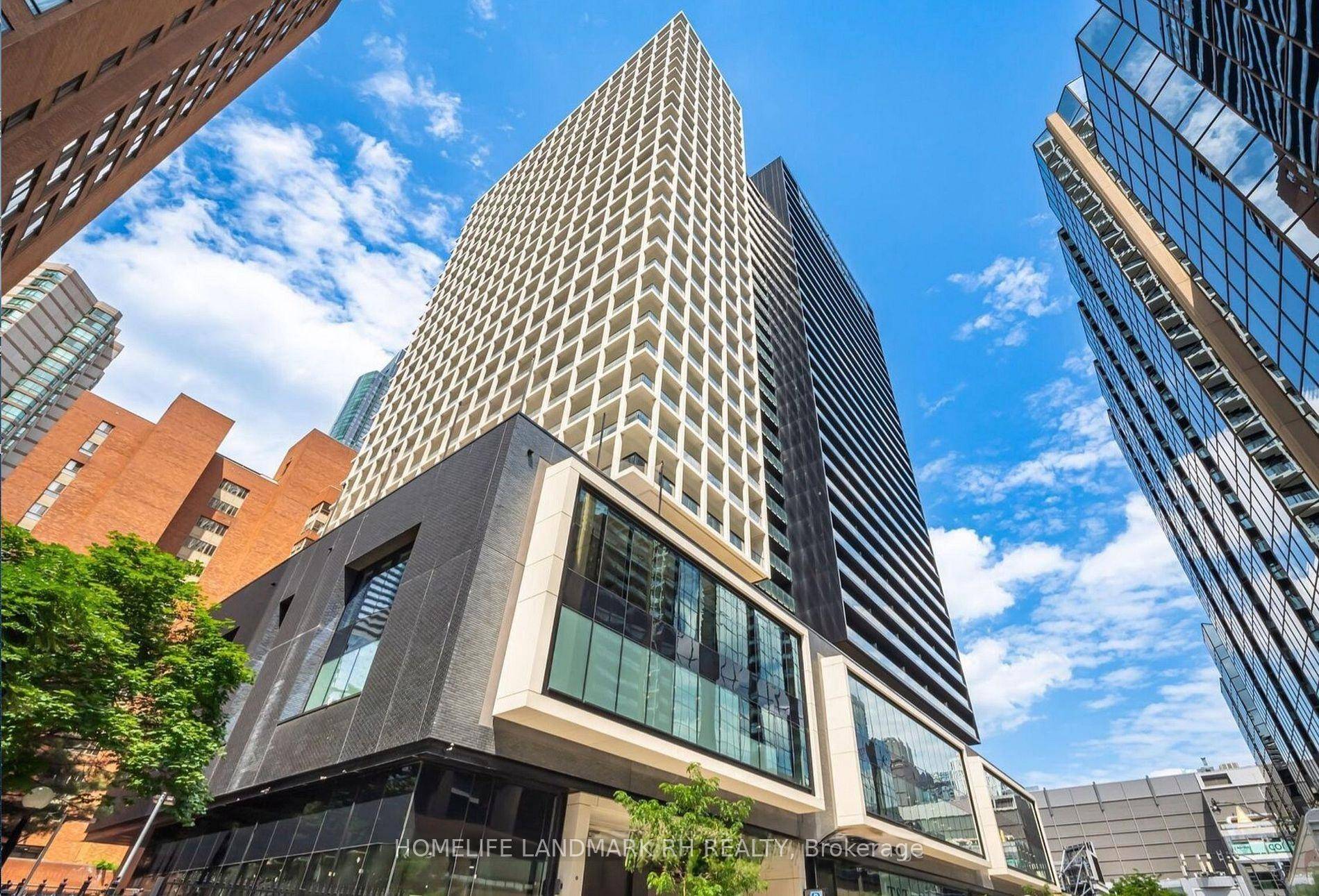3 Yr New 1 Study w Large Balcony In Panda Condo Central Yonge amp ; Dundas location !