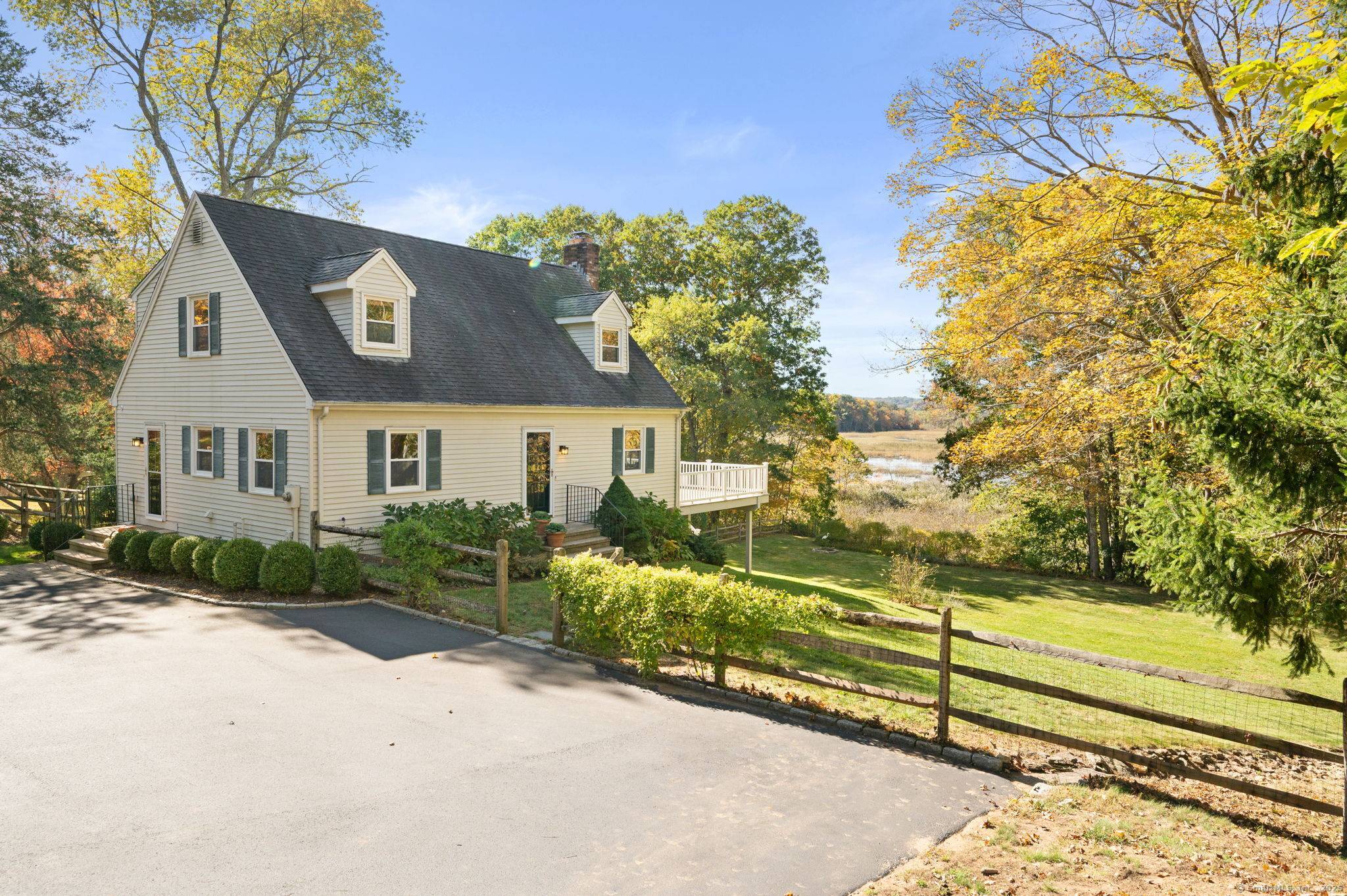 Nestled in the Hadlyme section of Lyme, Tail of the Whale is a charming 4 bedroom Cape set along picturesque Joshuatown Road.