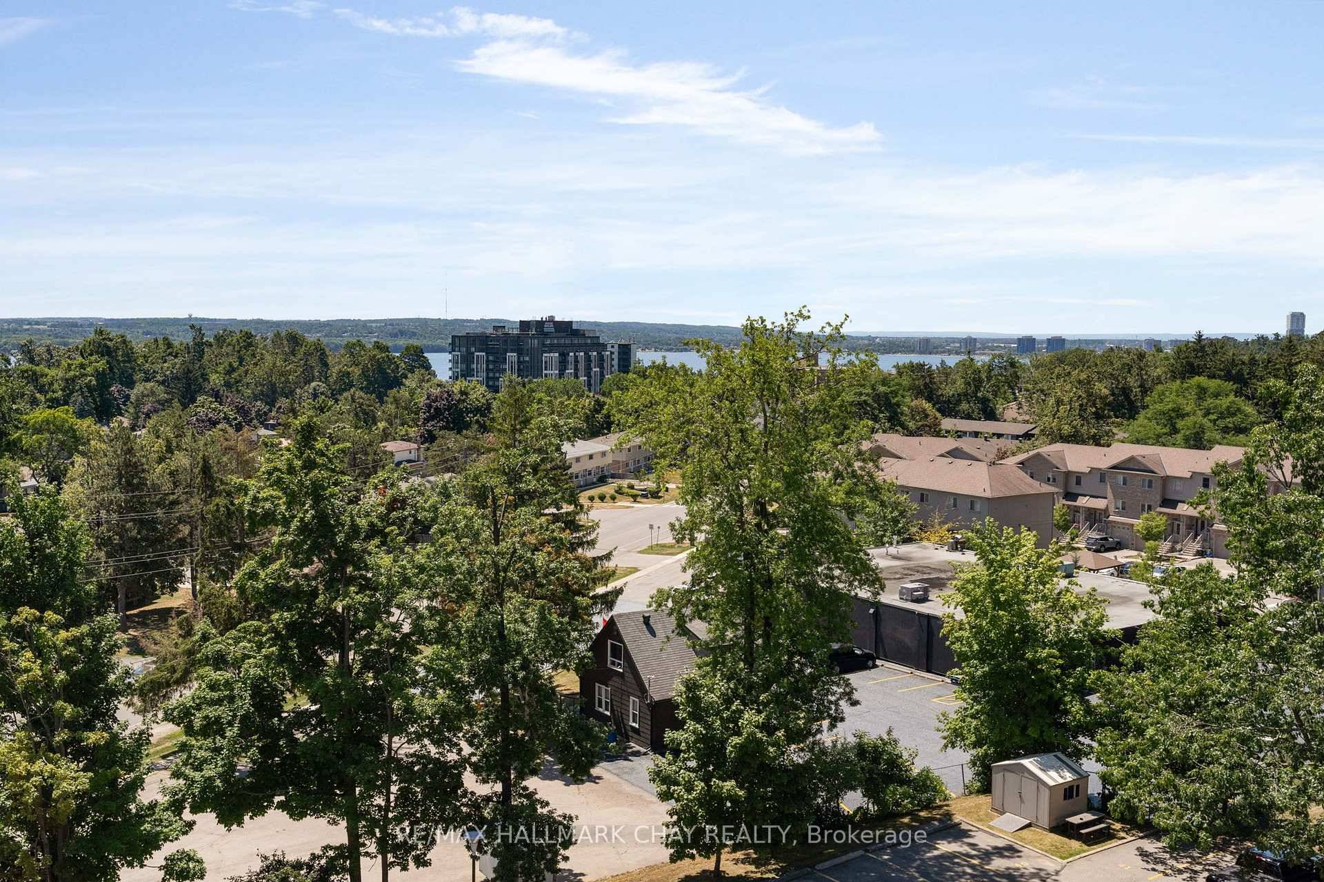 Welcome to 414 Blake Street 803 top floor Lakeview penthouse in N E Barrie !
