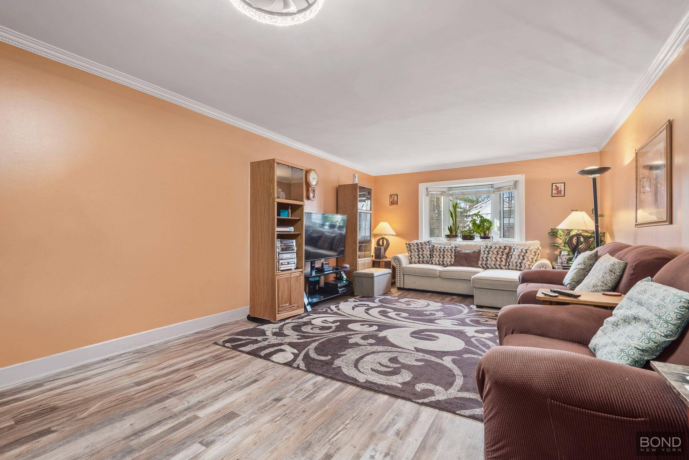 Just Reduced ! ! As seen in the New York Times, 717 Annadale Road is located in the desirable Eltingville section of Staten Island.