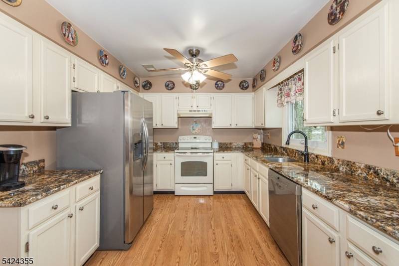 Beautiful center hall colonial on a quiet cul de sac.