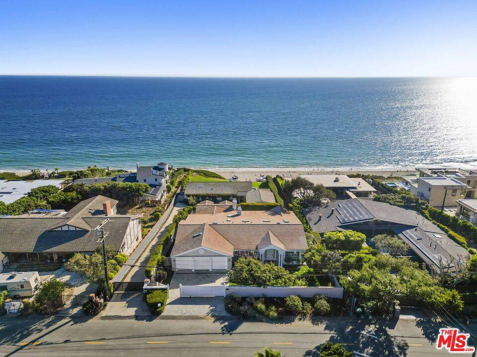7335   Birdview Ave 5BR Malibu La