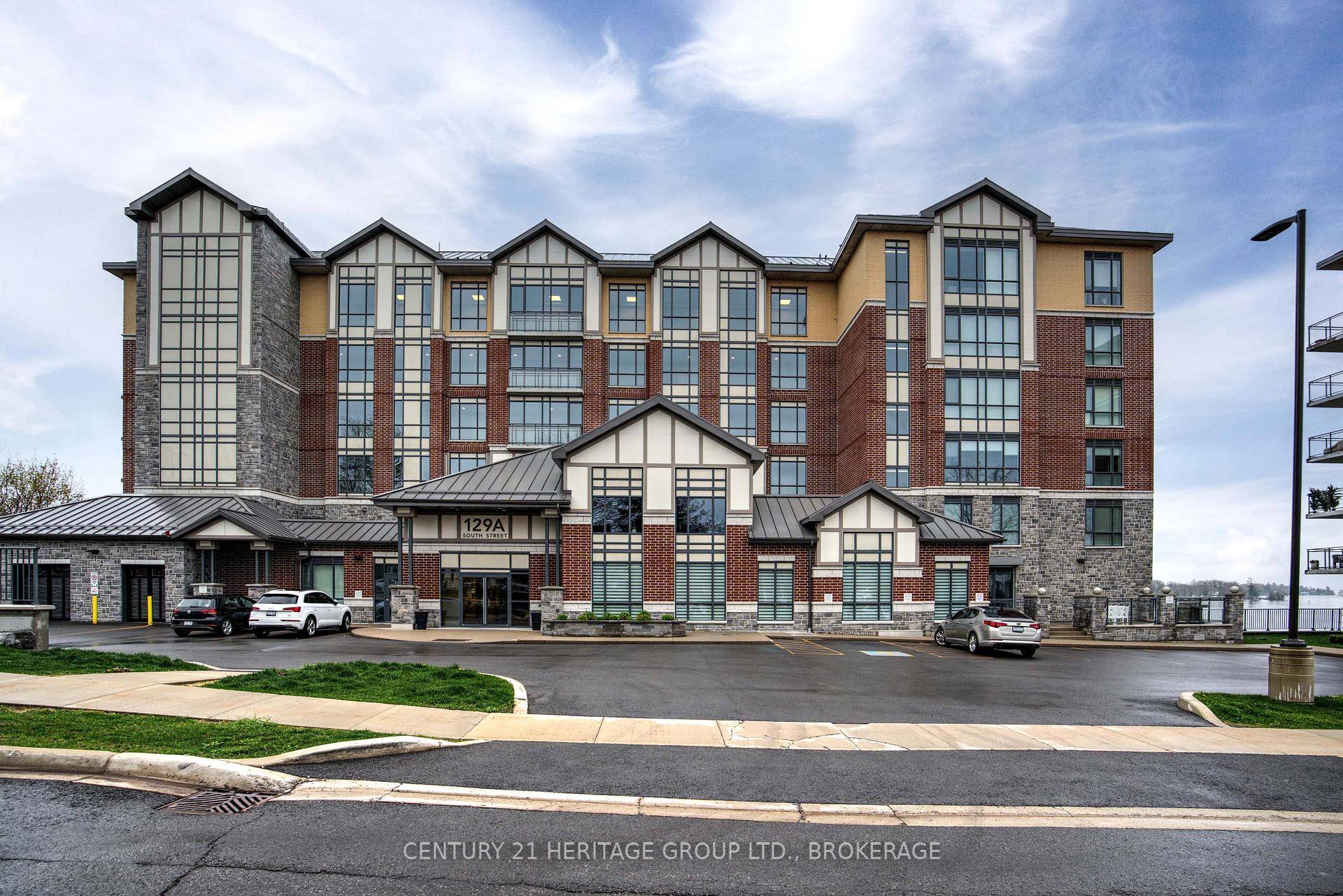 Welcome to luxury living at the prestigious Stone amp ; South Condos in Gananoque, perfectly positioned along the serene St.