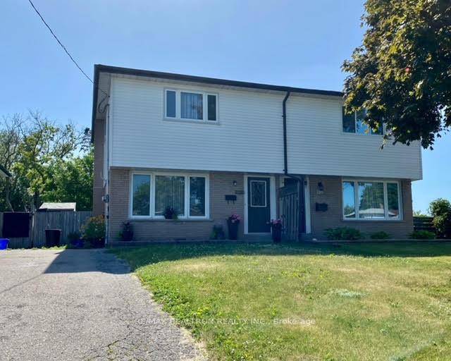 This Cozy 3 Bedroom amp ; 2 Bathroom Semi Detached Home Nestled In A Serene Setting Backing Onto A Creek And Greenspace At The End Of The Cul De Sac ...