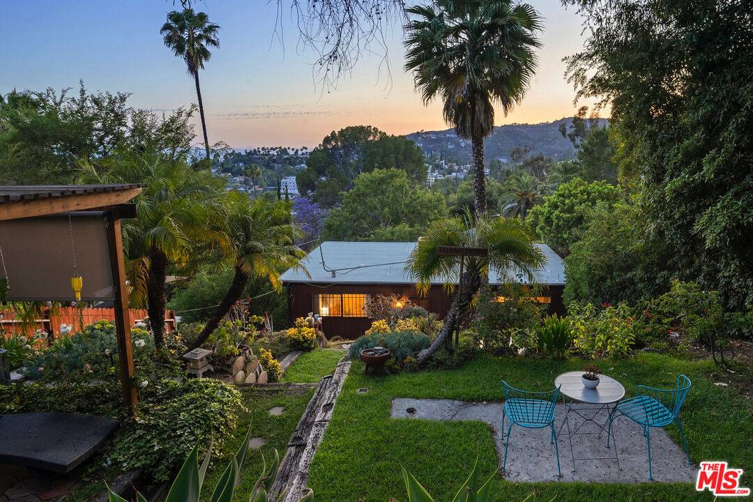 2174 Alcyona Dr 3BR Hollywood Hills East La