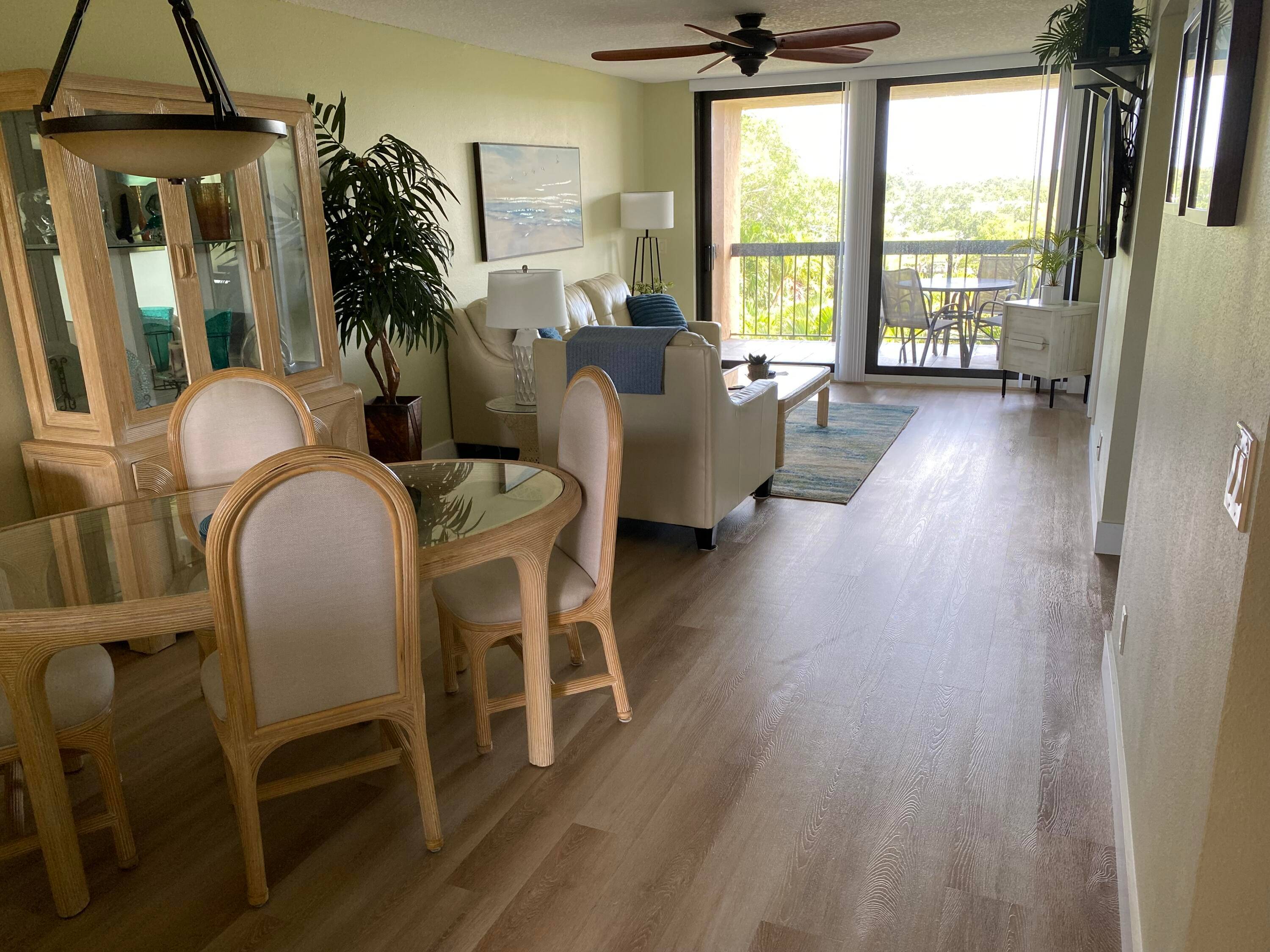 Beautiful Remodeled 2BR Corner Residence in Delray Racquet Club.